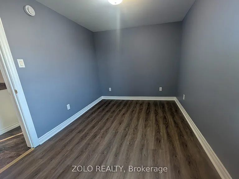 26 Allen Ave — Photo 8