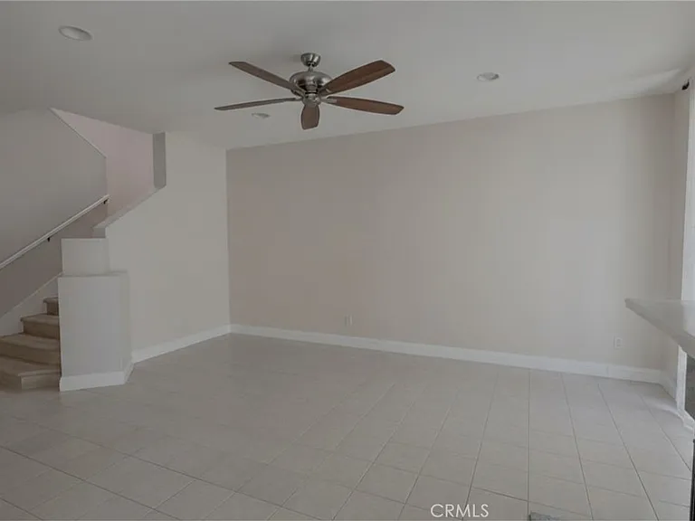 208 Chandon — Photo 3