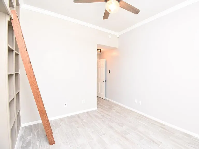 23122 Beech Canyon Dr — Photo 16