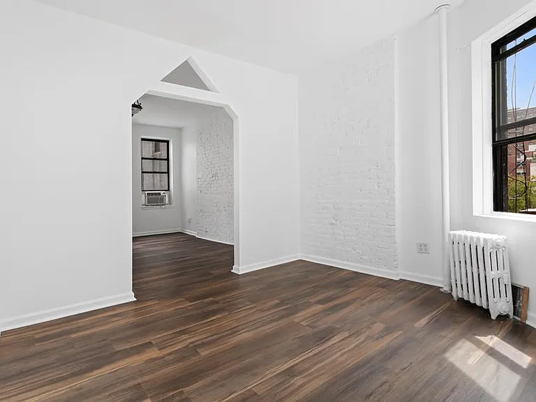172 Delancey St #4B — Photo 7