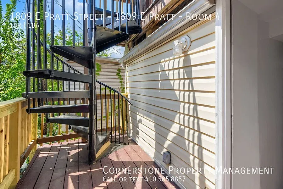 1809 E Pratt St. Baltimore, MD 21231 #4 $303/ week | Room with Private bath & Deck \ Upper Fells! — Photo 4
