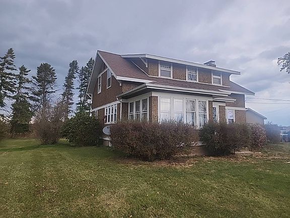 2nd image of 1899 Grindstone Rd