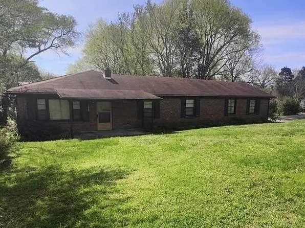 711 Walter St, Athens, TN 37303