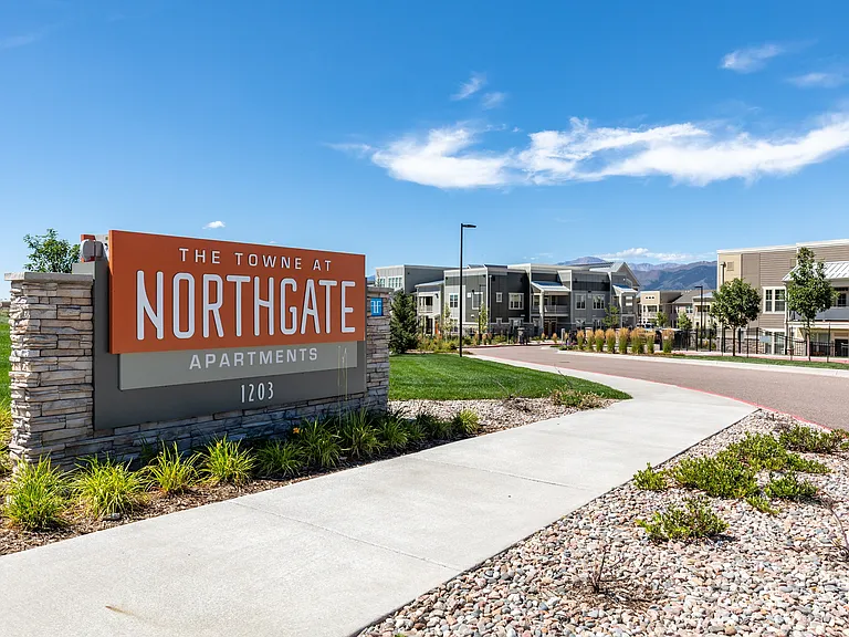 The Towne at Northgate — Photo 20