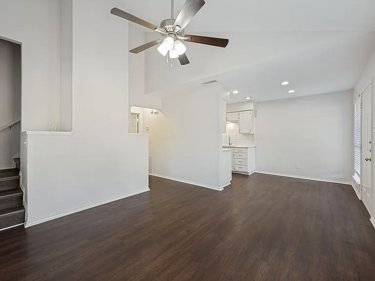 117 Peachtree Court — Photo 15