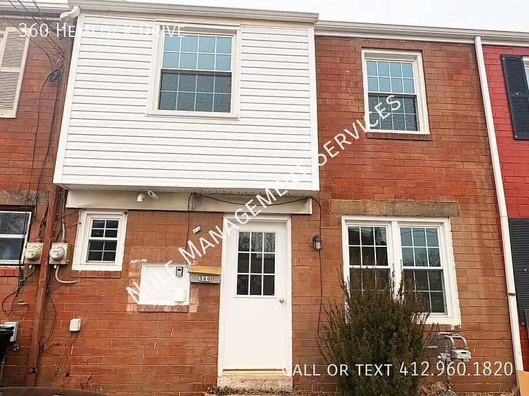 360 Hemlock Dr — Photo 6