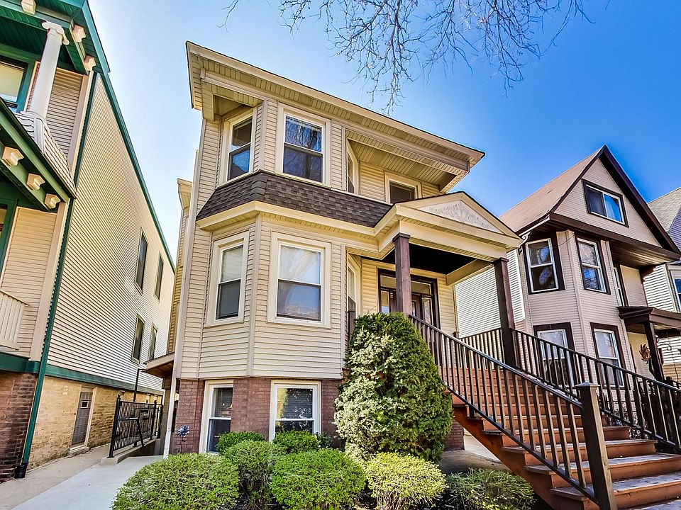 1st image of 2433 W Leland Ave #G