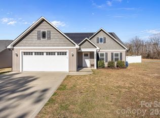 3246 Camp Julia Rd, Kannapolis, NC 28083