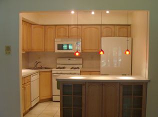107 Delamere Dr #2-1002, Princeton, NJ 08540