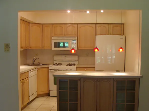 107 Delamere Dr #2-1002, Princeton, NJ 08540