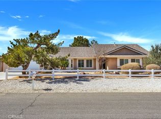 13562 Cuyamaca Rd, Apple Valley, CA 92308