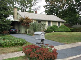 226 Runyon Ave, Piscataway, NJ 08854