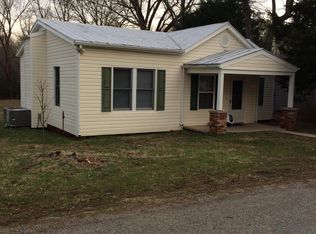 2415 Moore Rd, Powhatan, VA 23139