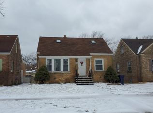 8836 S Sacramento Ave, Evergreen Park, IL 60805