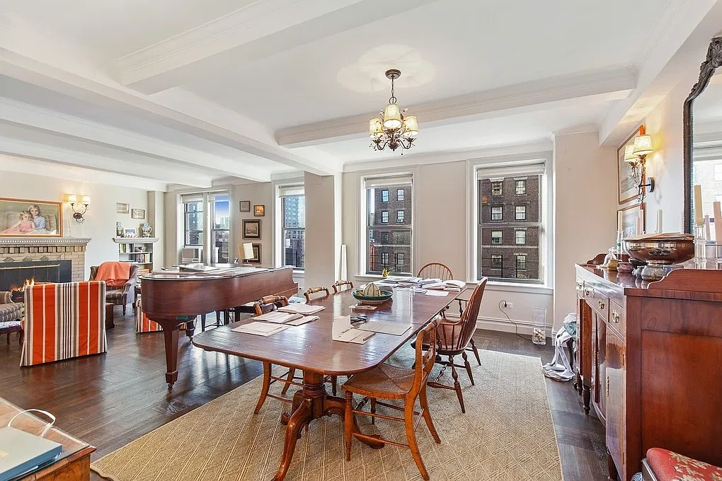 1225 Park Avenue — Photo 1