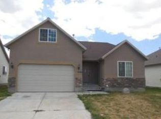2186 E Frontier St, Eagle Mountain, UT 84005