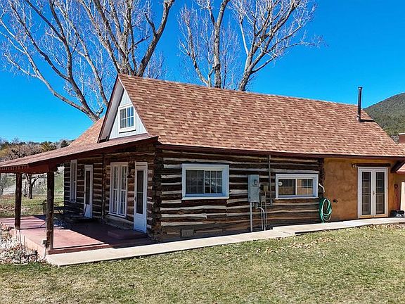 3rd image of 39599 Pitkin Road