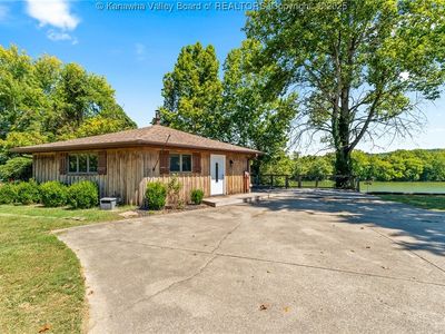 20784 Winfield Rd, Fraziers Bottom, WV, 25082