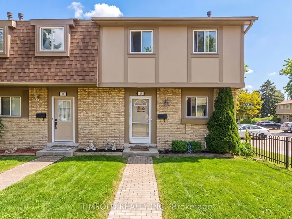 57 Hansen Rd N #29, Brampton, ON L6V 3C6
