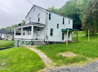 1207 Mifflin St, Saxton, PA 16678
