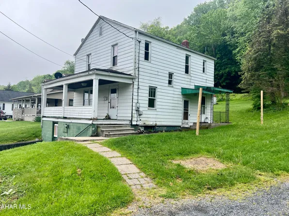 1207 Mifflin St, Saxton, PA 16678