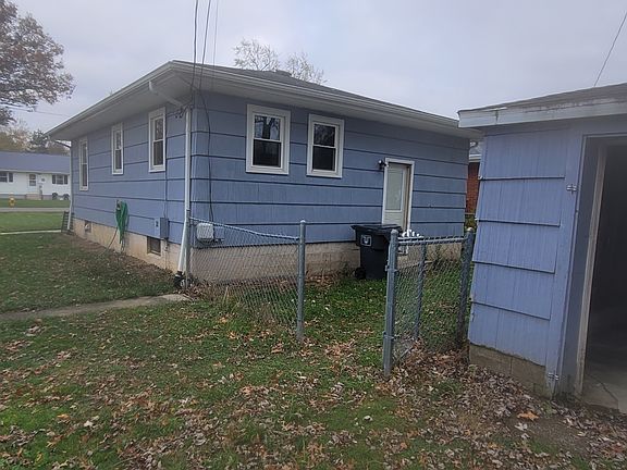 4th image of 700 S Glenwood Ave