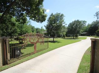 5245 Old Berryhill Rd, Milton, FL 32570