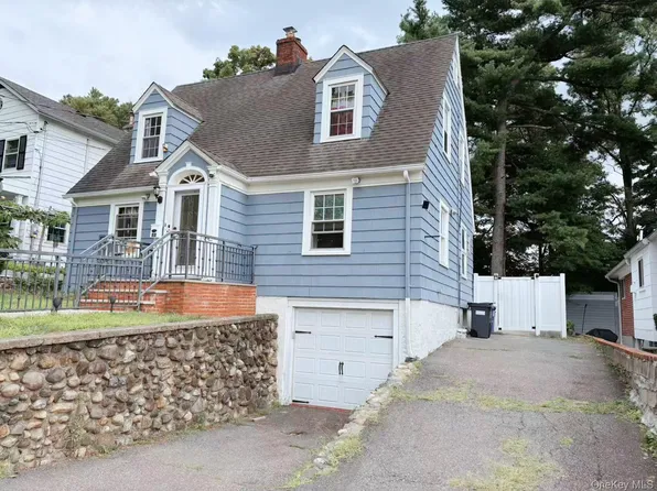 24222 54th Avenue, Little Neck, NY 11362