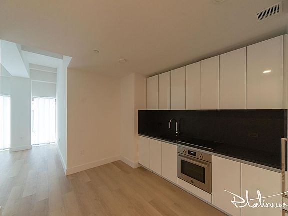 3rd image of 180 Water St #M2