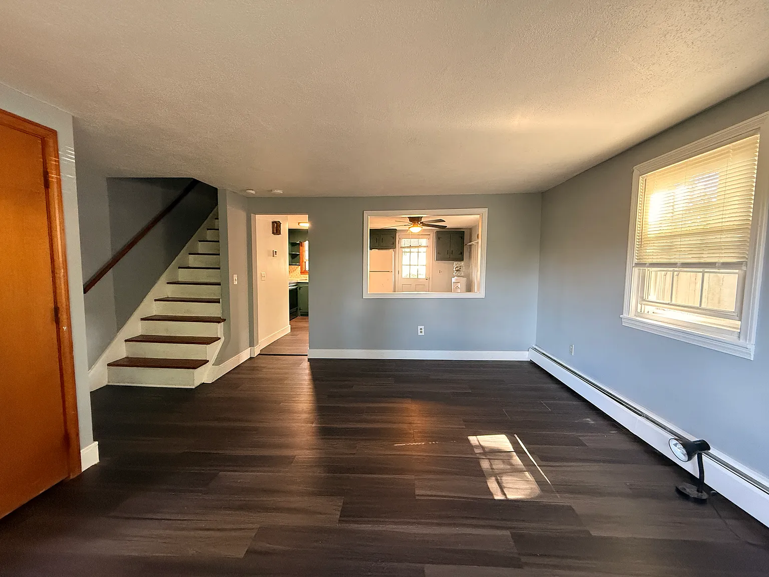 2 bed, 1250 sqft, $2,500 — Photo 3