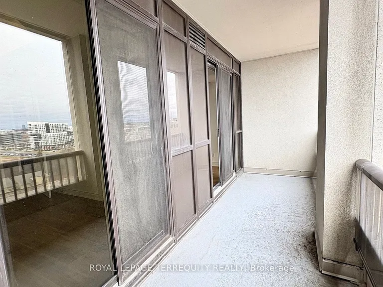 38 Cedarland Dr #1609 — Photo 14