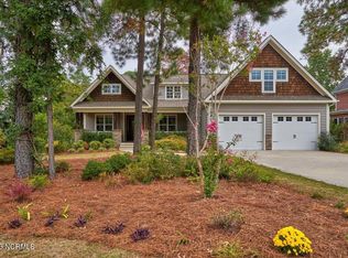 8 Vayland Ct, Whispering Pines, NC 28327