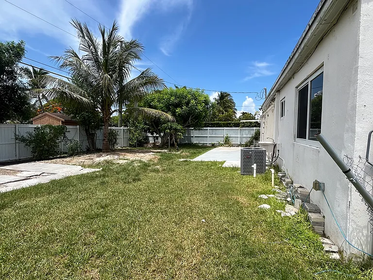 15520 SW 289th Ter — Photo 11