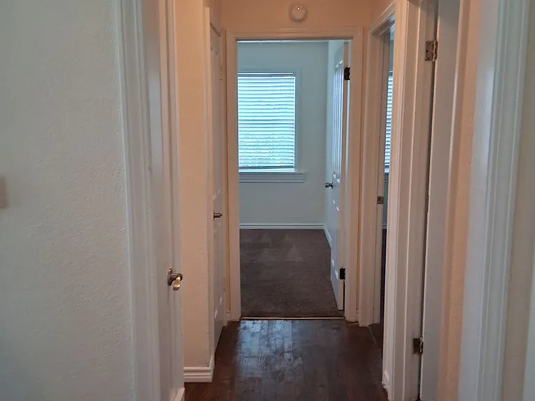 1414 Alta Mira Dr — Photo 8
