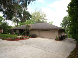 917 Arthur Moore Dr, Green Cove Springs, FL 32043