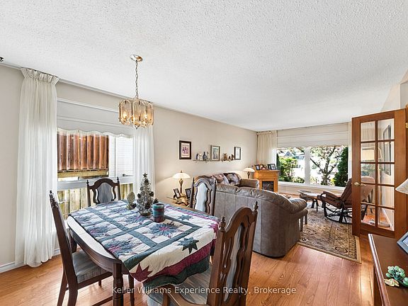 5th image of 6 Bonaventure Pl