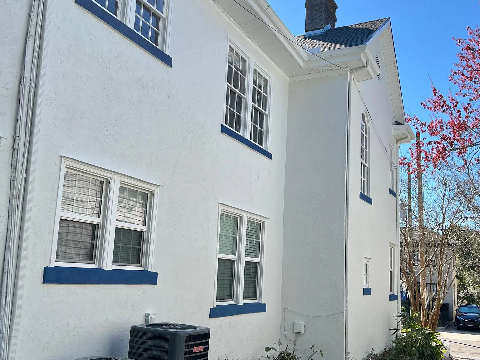 1615 Mallory St — Photo 3