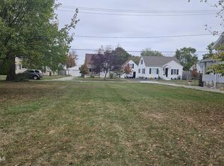 306 Clinton St, Maumee, OH
