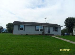 5817 Robin St, Mount Jackson, VA 22842