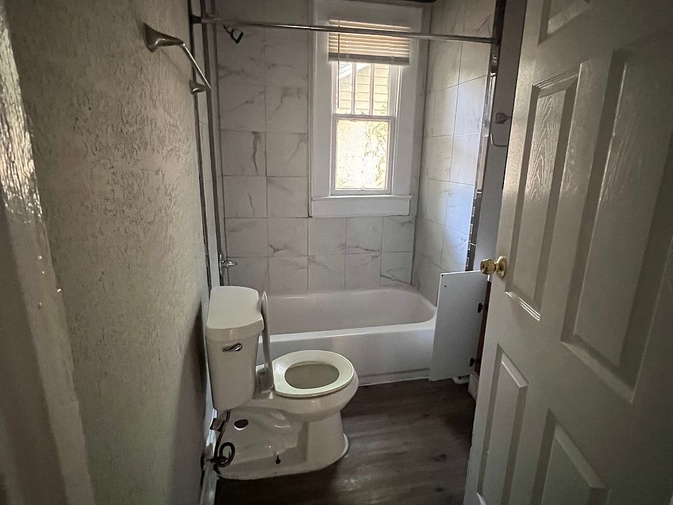 1st image of 326 Golfair Blvd