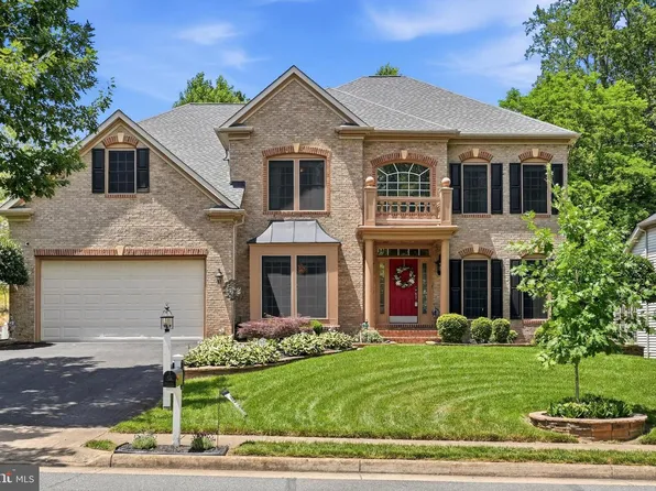 16524 Hayes Ln, Woodbridge, VA 22191