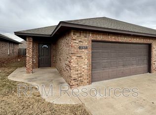 137 Bison Court Way, Mustang, OK 73064