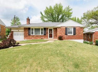 9461 Bagley Dr, Saint Louis, MO