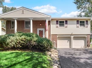 1202 Jeffery Dr, Homewood, IL 60430