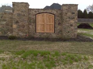 2270 Houston Levee Rd, Germantown, TN 38139