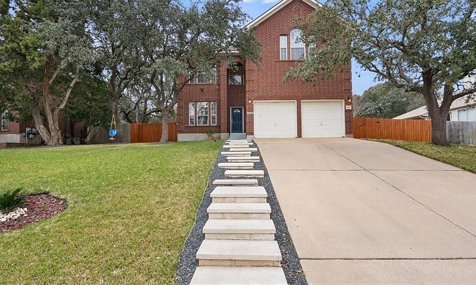 1st image of 1028 Cashew Ln