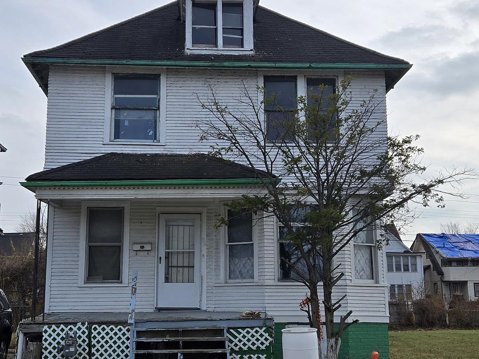 1st image of 199 Waverly St