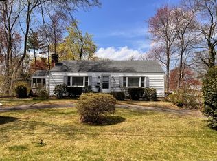 100 Forest Hill Rd, North Haven, CT 06473