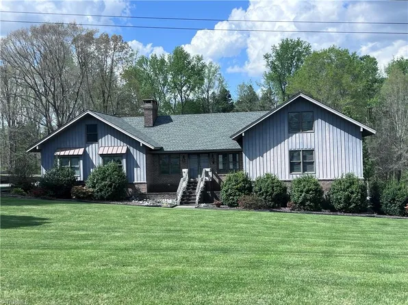 1717 Wallburg High Point Rd, High Point, NC 27265