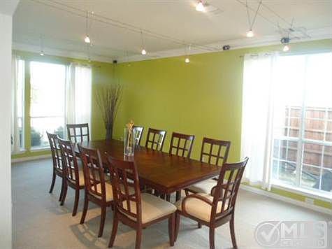 4th image of 2203 Coopers Hawk Ct